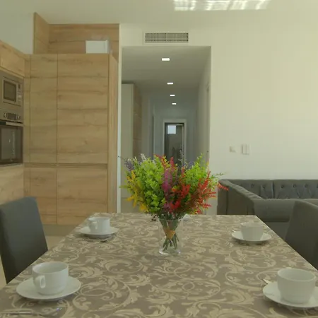 Villa Paraiso, Exclusiva, Todas Comodidades