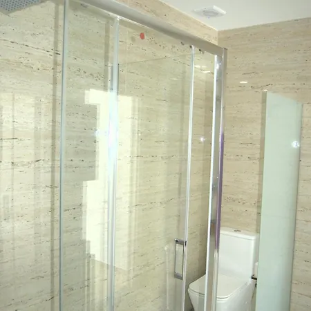 Paraiso, Exclusiva, Todas Comodidades Villa Girona