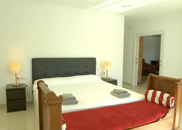 Paraiso, Exclusiva, Todas Comodidades 赫罗纳