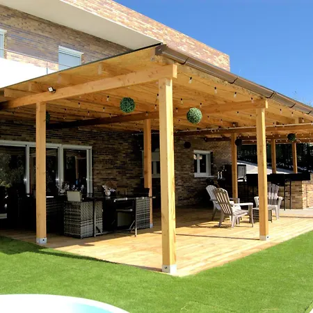 Paraiso, Exclusiva, Todas Comodidades Villa Girona