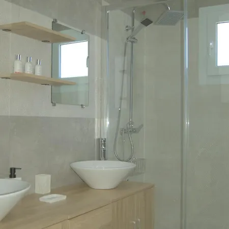 Paraiso, Exclusiva, Todas Comodidades Жерона