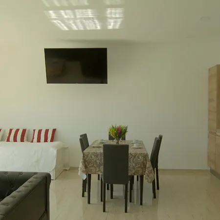 Paraiso, Exclusiva, Todas Comodidades Villa *