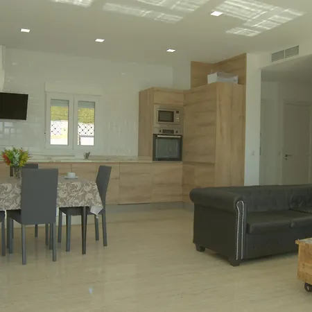 Paraiso, Exclusiva, Todas Comodidades Жерона