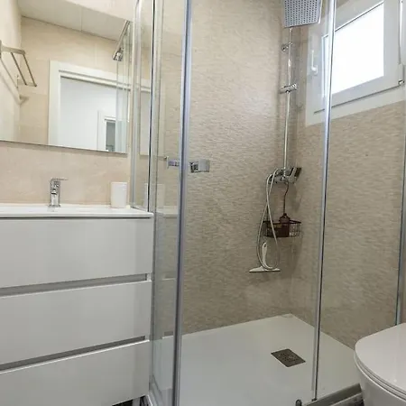 Paraiso, Exclusiva, Todas Comodidades 지로나