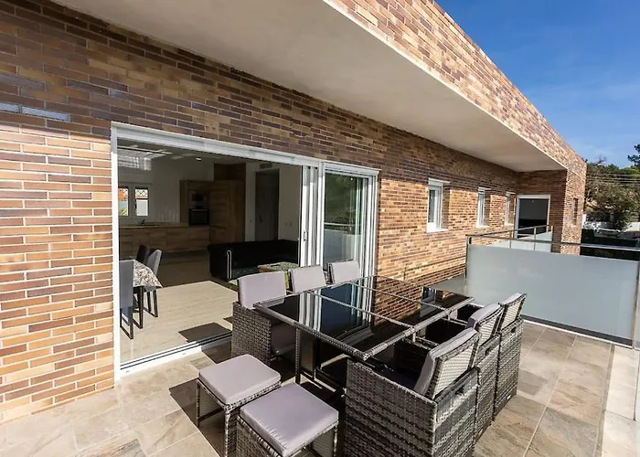 Paraiso, Exclusiva, Todas Comodidades Villa Girona