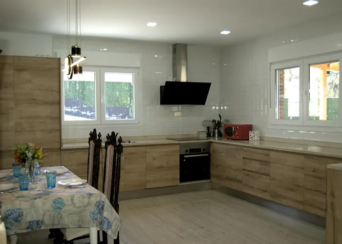 Villa Paraiso, Exclusiva, Todas Comodidades Girona