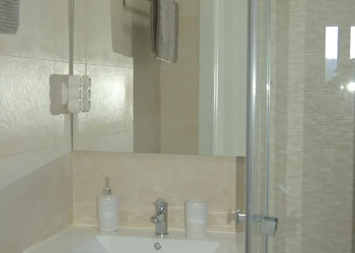 Paraiso, Exclusiva, Todas Comodidades Вилла Жирона